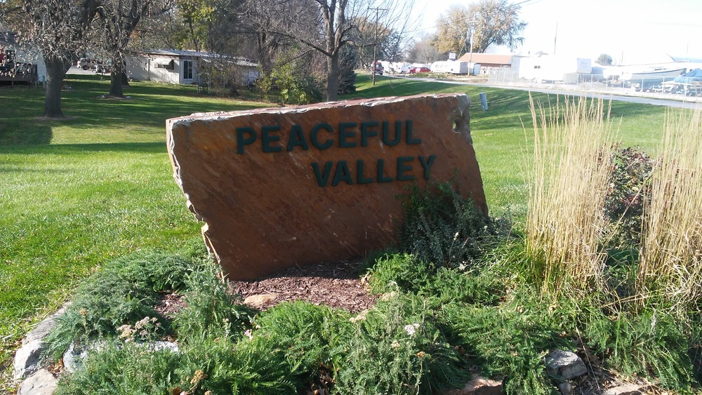 Peaceful Valley Manufactured Home Community | 7906 Irvington Rd, Omaha, NE 68122, USA | Phone: (402) 934-5530