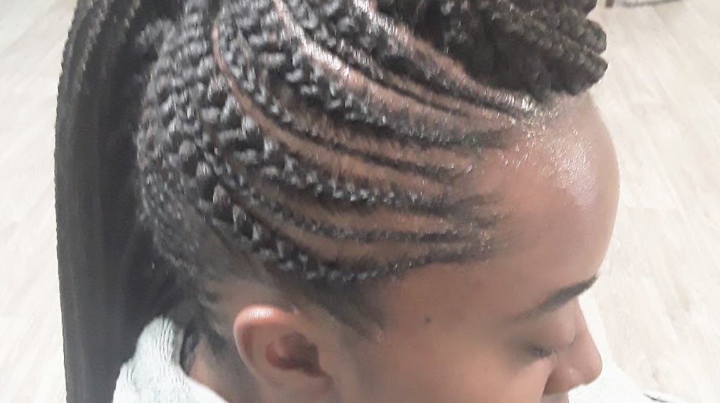 Unique African Hair Braiding | 6030 GA-85 #234, Riverdale, GA 30274, USA | Phone: (678) 334-3580