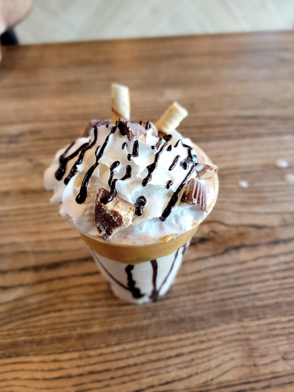 Crepes and Shakes LA | 905 E Arrow Hwy, Glendora, CA 91740, USA | Phone: (626) 343-9760