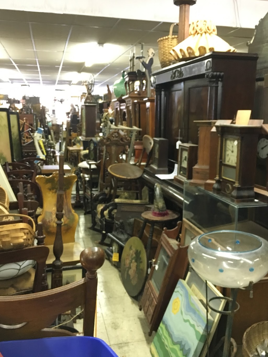 Triple A Antiques | 110 N 7th St, Beatrice, NE 68310, USA | Phone: (402) 239-2799