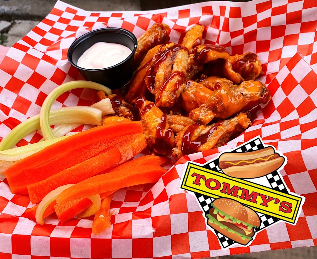 Tommys Burger | CALLE BENITO JUAREZ 64 ESQUINA. AV. EMILIANO ZAPATA PRIMO TAPIA PARTE, C. Benito Juarez 64, El Paraíso, 22740 Primo Tapia, B.C., Mexico | Phone: 661 112 5514