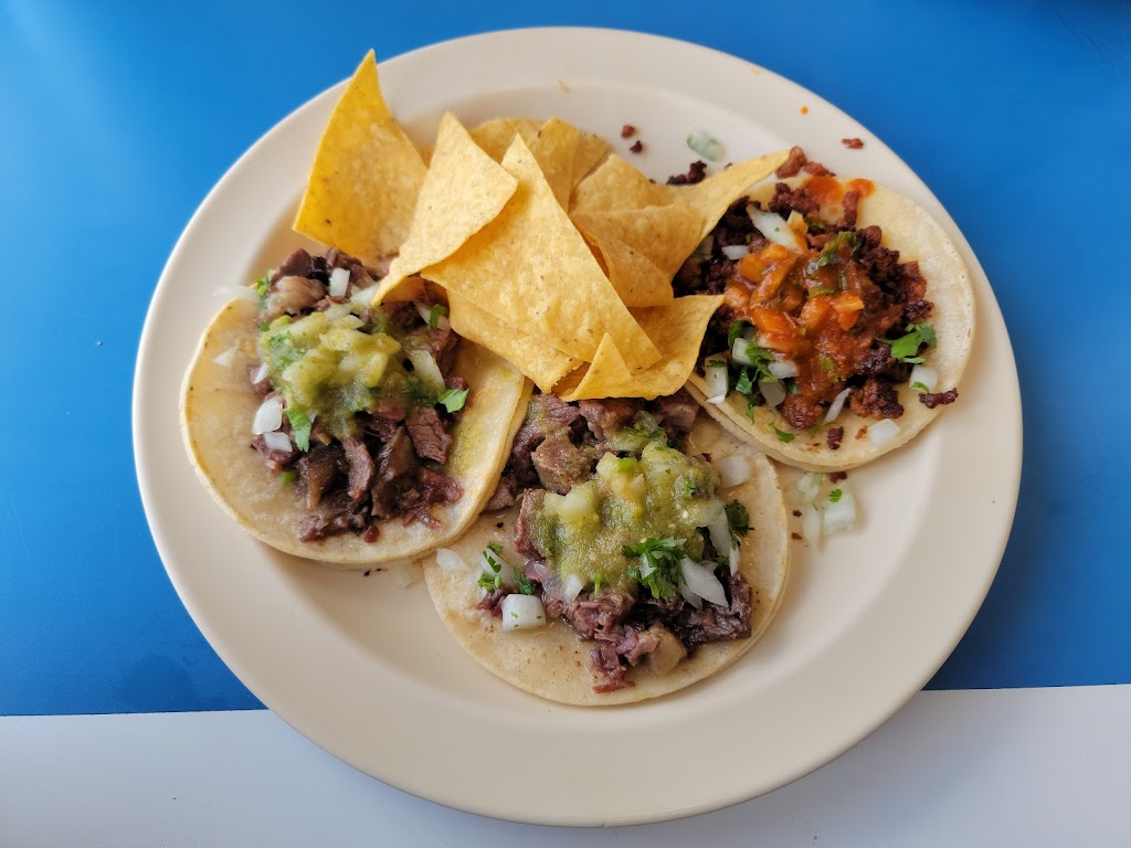 Tacos Los Toritos | 18520 Soledad Canyon Rd, Santa Clarita, CA 91351, USA | Phone: (661) 360-7400