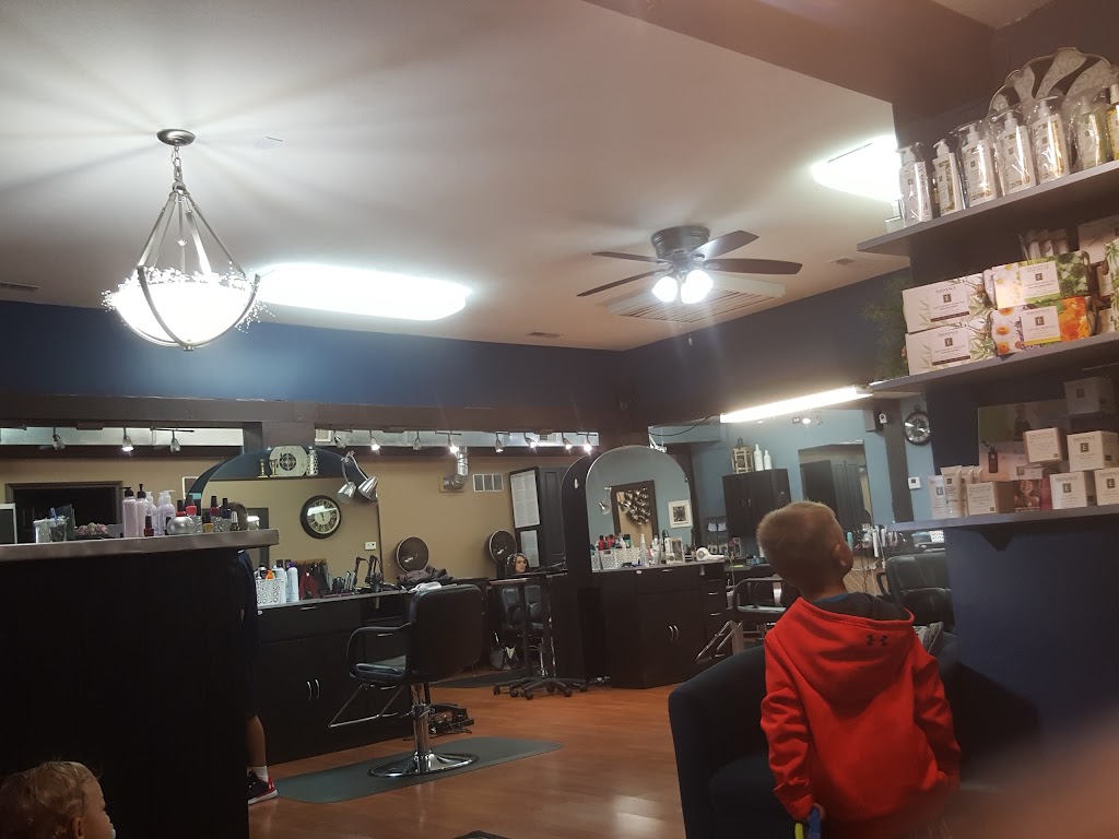 Revitalize Salon & Spa | 875 N Locust St, Ottawa, OH 45875, USA | Phone: (419) 523-5808