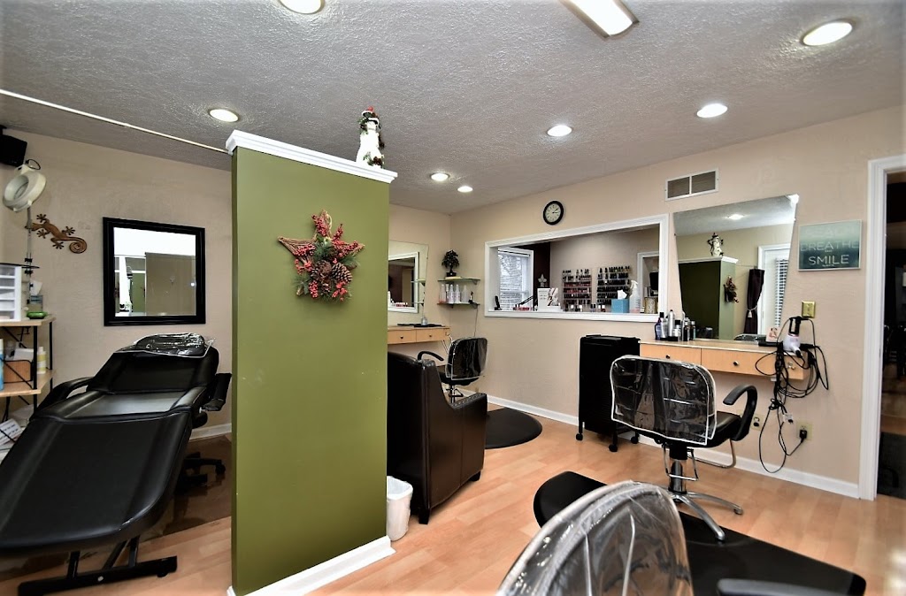 Lucertolas Salon of Hudson | 5929 Darrow Rd, Hudson, OH 44236, USA | Phone: (330) 653-3339