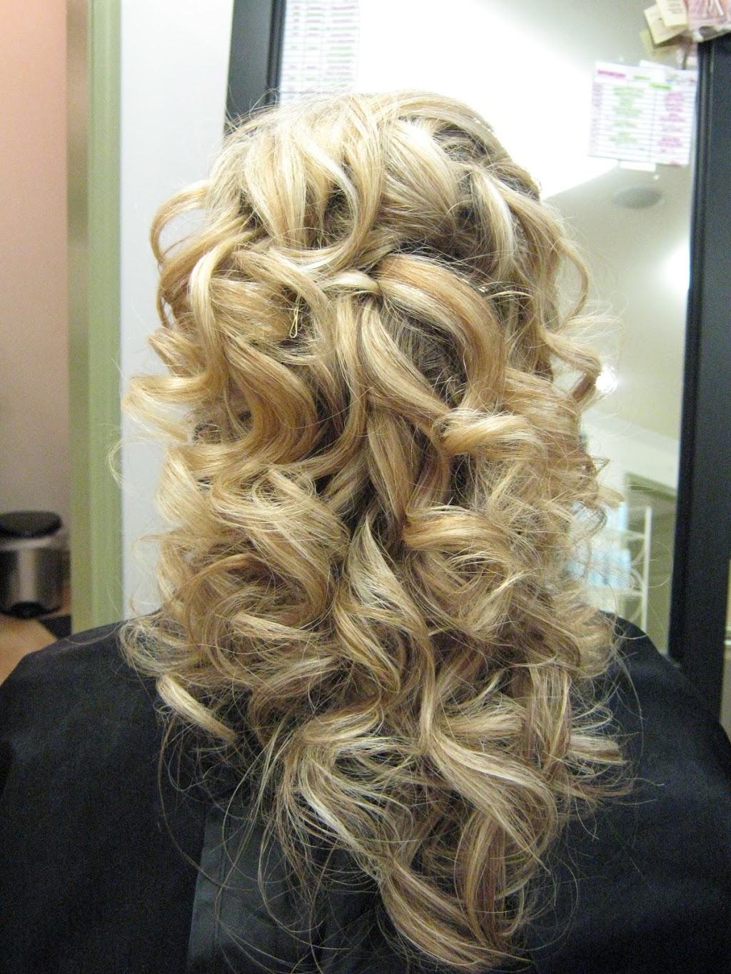 Carmen Carmen Hair Studio - Roswell Hair Salon | 1480 Woodstock Rd, Roswell, GA 30075, USA | Phone: (770) 645-5940