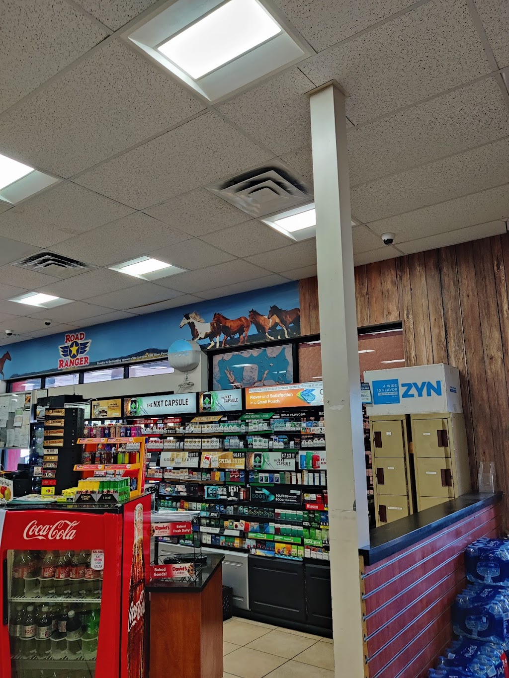 Road Ranger Travel Center | 9977 I-35, Moore, TX 78057, USA | Phone: (830) 663-2940