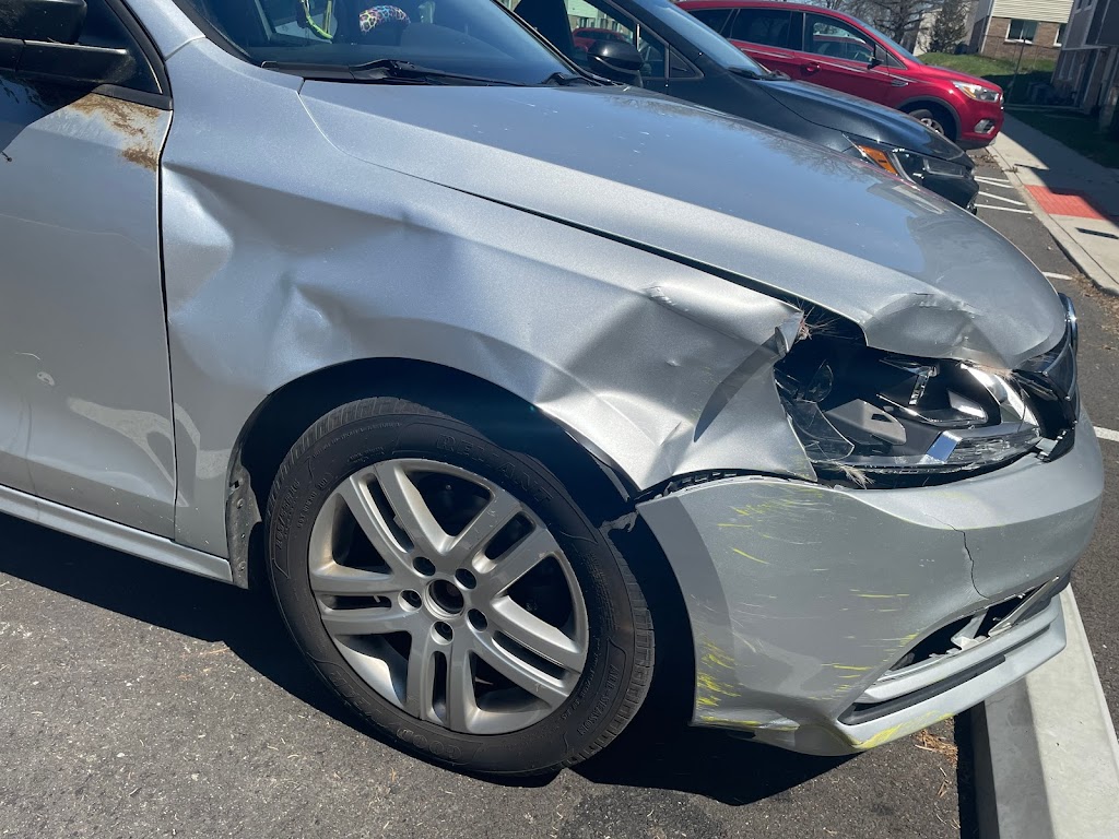 Diehl Collision Center of Butler | 267 Pittsburgh Rd, Butler, PA 16002, USA | Phone: (724) 282-6177