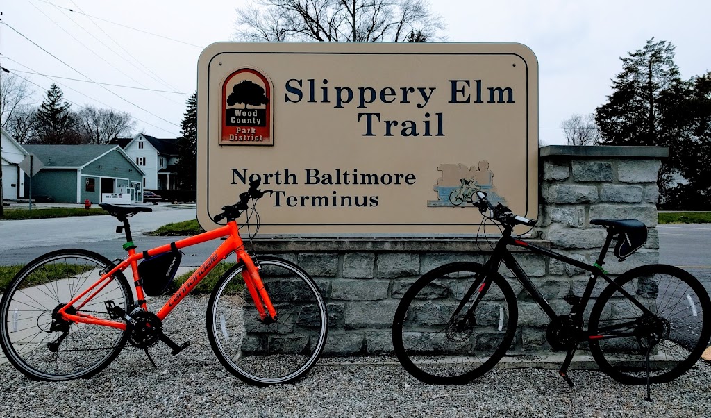 Slippery Elm Trail: North Terminus | 515 Sand Ridge Rd, Bowling Green, OH 43402, USA | Phone: (419) 353-1897