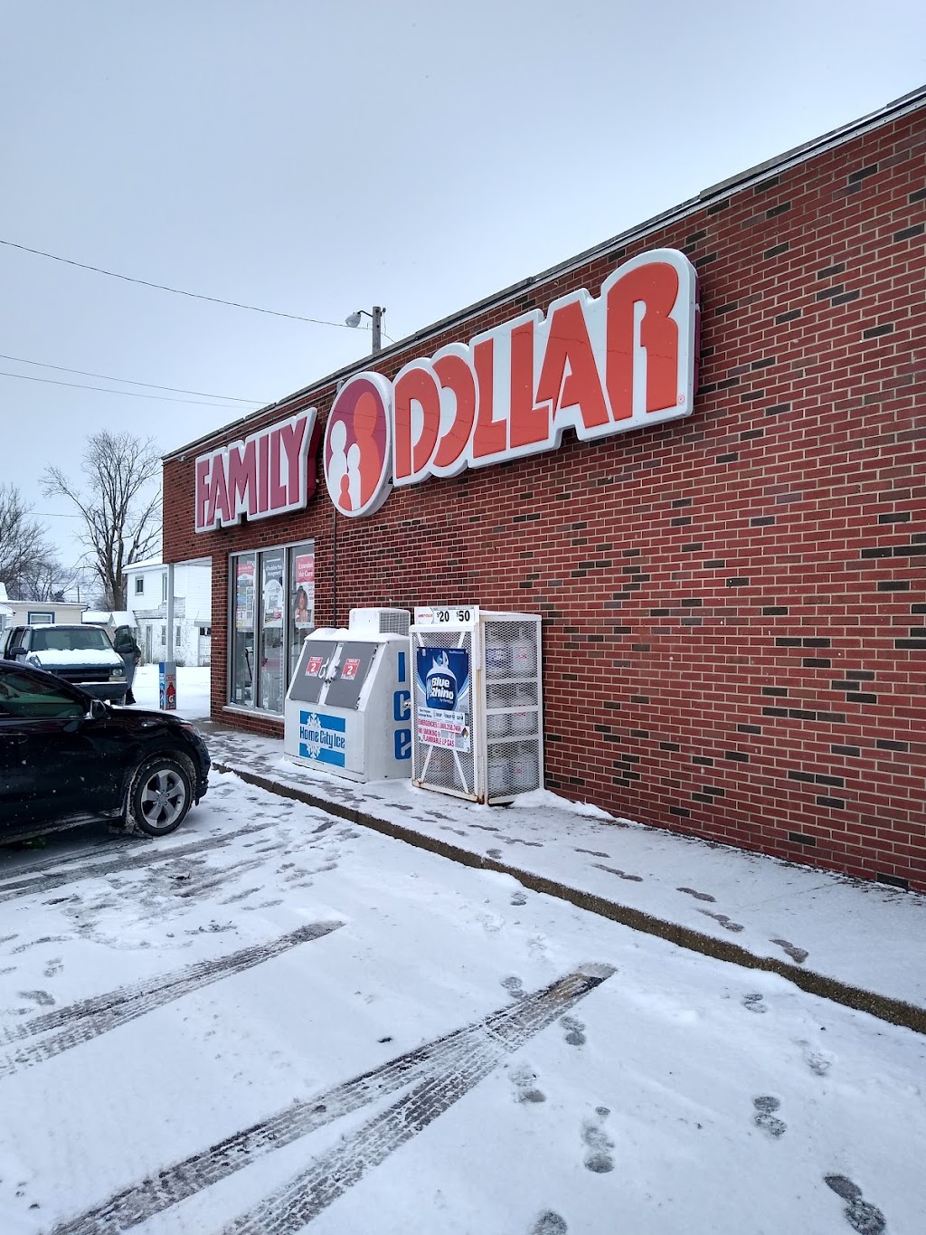Family Dollar | 3201 S Adams St, Marion, IN 46953, USA | Phone: (765) 573-0543