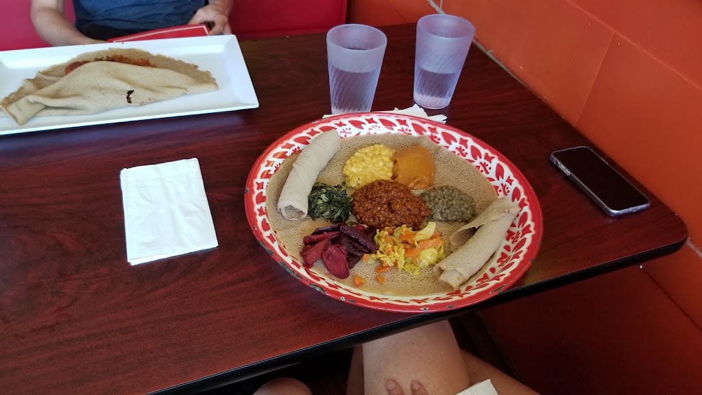 Agelgil Ethiopian Restaurant (St. Paul, MN) | 2585 7th St W, St Paul, MN 55116, USA | Phone: (651) 340-3291