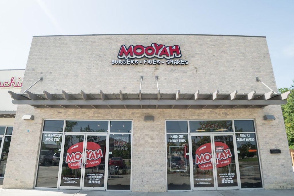 MOOYAH Burgers, Fries & Shakes | 120 Bass Pro Blvd Ste E, Denham Springs, LA 70726, USA | Phone: (225) 243-4649