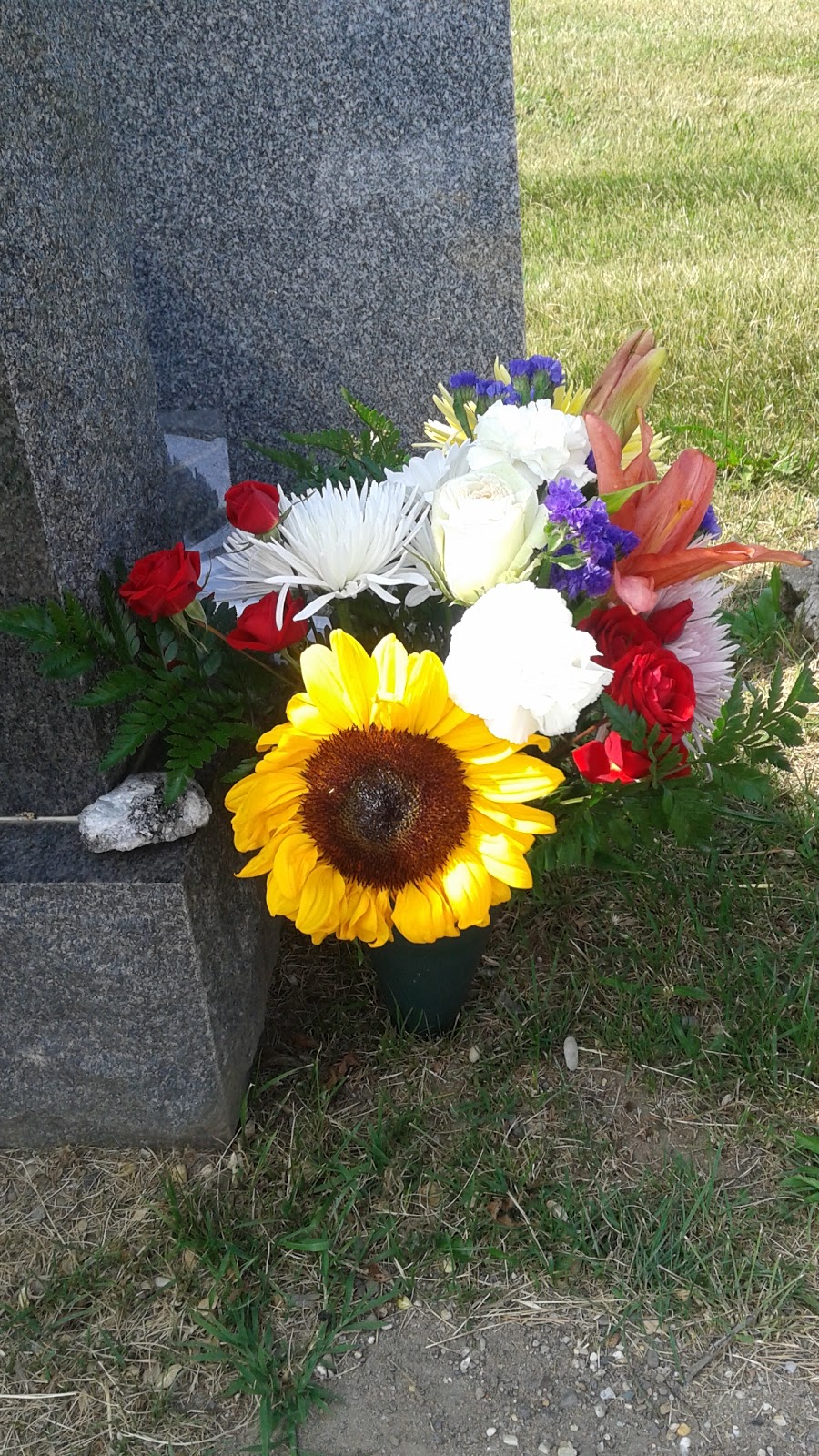 Rockville Cemetery | 45 Merrick Rd, Lynbrook, NY 11563, USA | Phone: (516) 599-0411