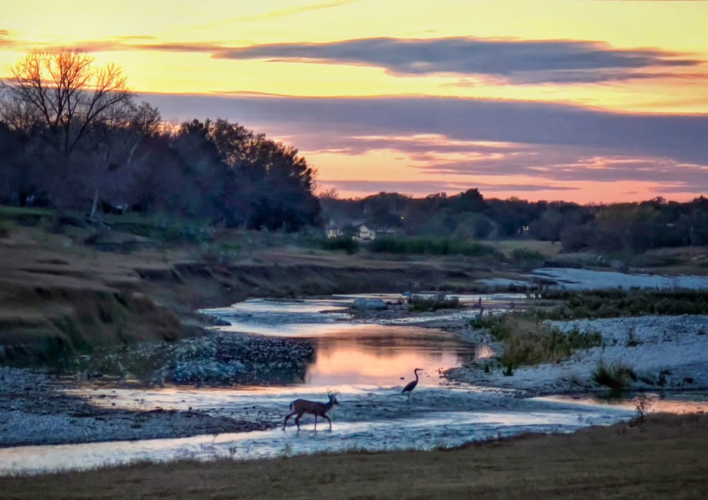 Sparrow Bend River Retreat | 547 Lake Rd, Lakehills, TX 78063, USA | Phone: (210) 767-2784