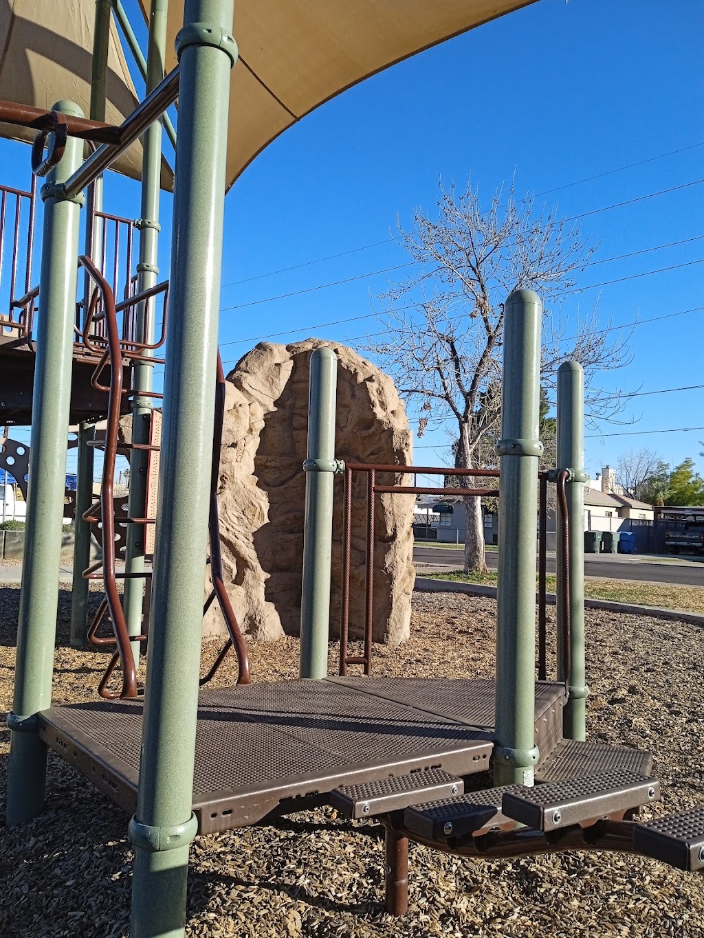 Virginia Park | 2605 N 15th St, Phoenix, AZ 85006, USA | Phone: (602) 262-6412