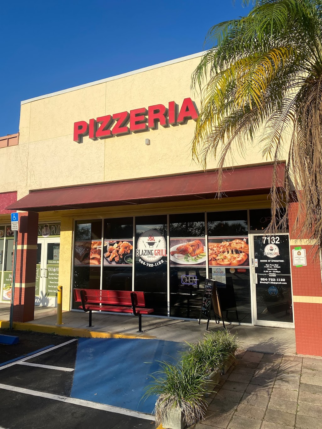 Blazing Grill and Pizza | 7132 N Nob Hill Rd, Tamarac, FL 33321, USA | Phone: (954) 722-1122