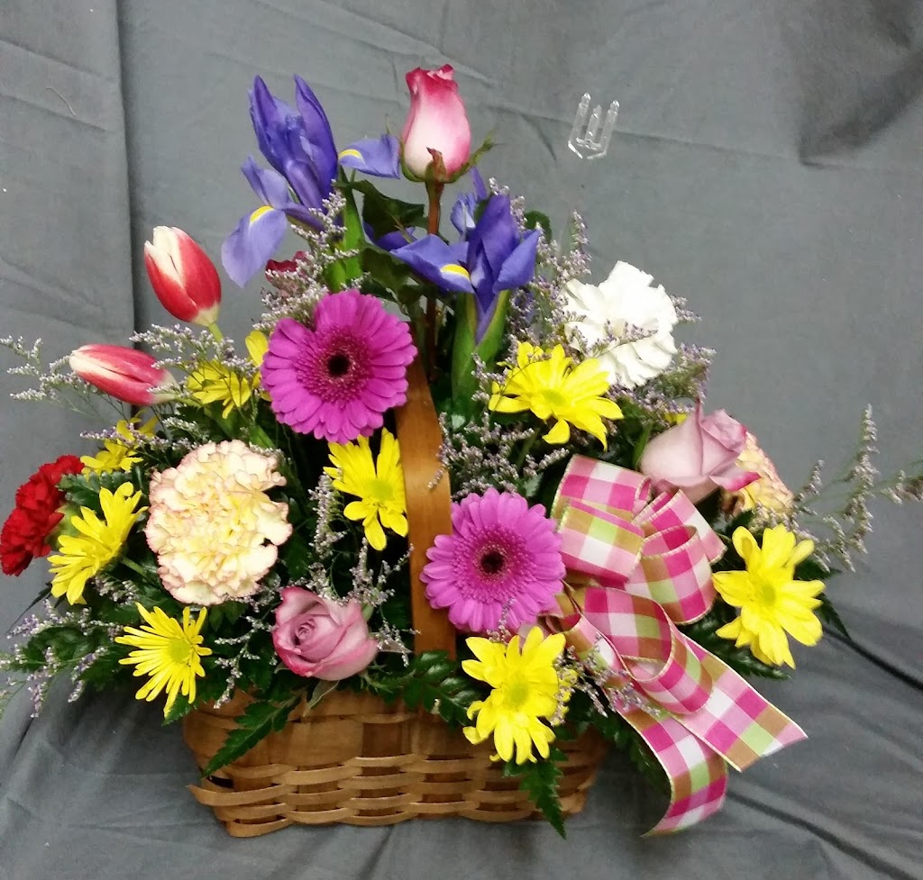 Russells Flowers, Garden Center & Gifts | 9910 OH-269, Bellevue, OH 44811, USA | Phone: (419) 483-5957