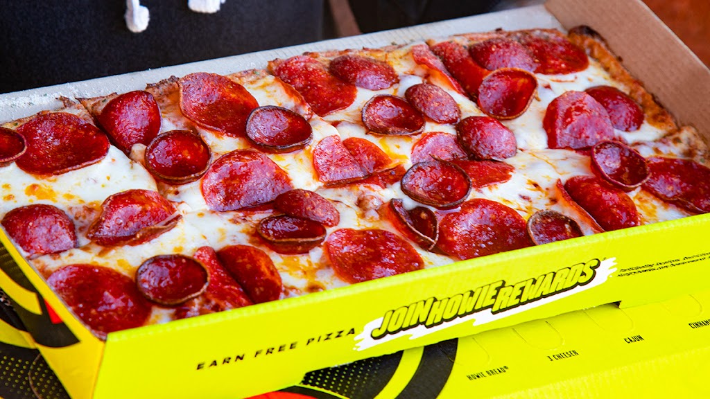Hungry Howies Pizza | 25249 Plymouth Rd, Redford Charter Twp, MI 48239, USA | Phone: (313) 534-8844
