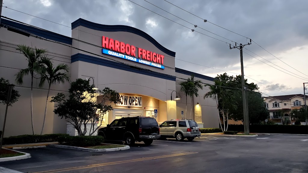 Harbor Freight Tools | 3935 N Federal Hwy, Oakland Park, FL 33308, USA | Phone: (754) 999-3536