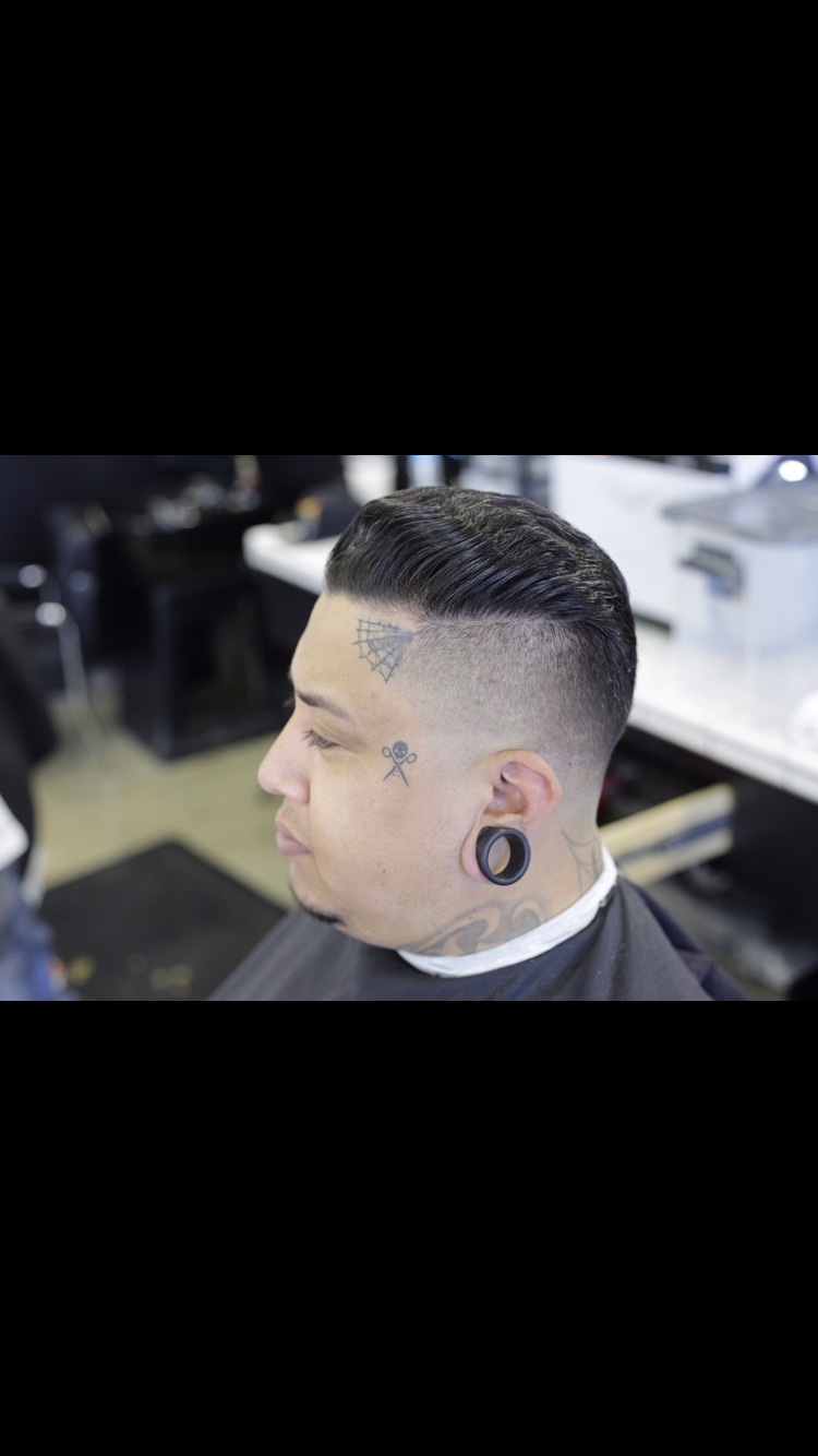 Icons Barbershop | 2238 S Grand Ave, Santa Ana, CA 92705, USA | Phone: (714) 559-8233