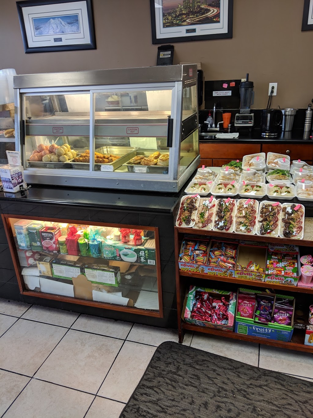 Seattle Deli | 22618 Hwy 99 #114, Edmonds, WA 98026, USA | Phone: (425) 776-1788