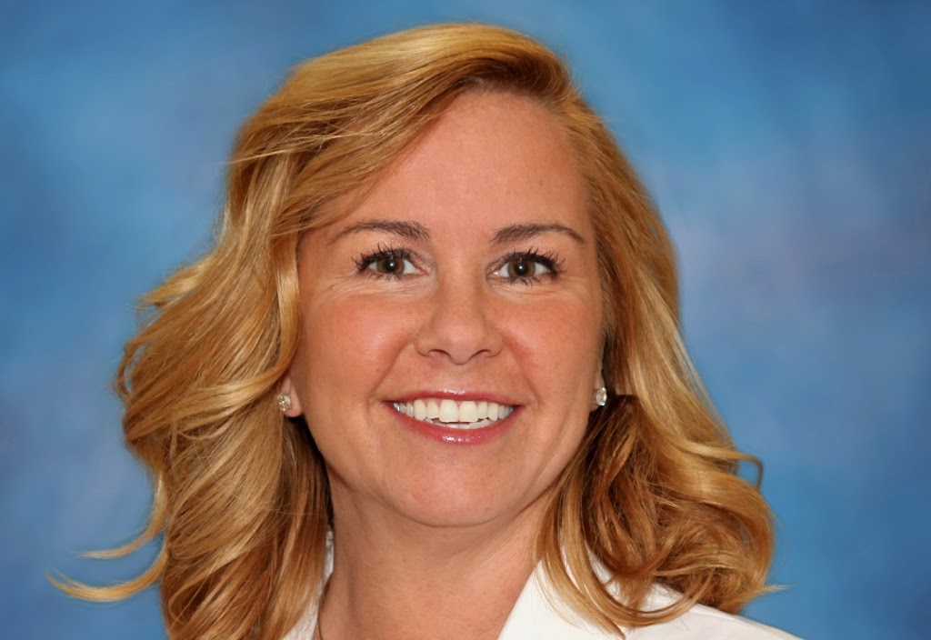 Julie Wiegers, APRN | 1116 Hartman Ln, Swansea, IL 62221, USA | Phone: (618) 641-9011