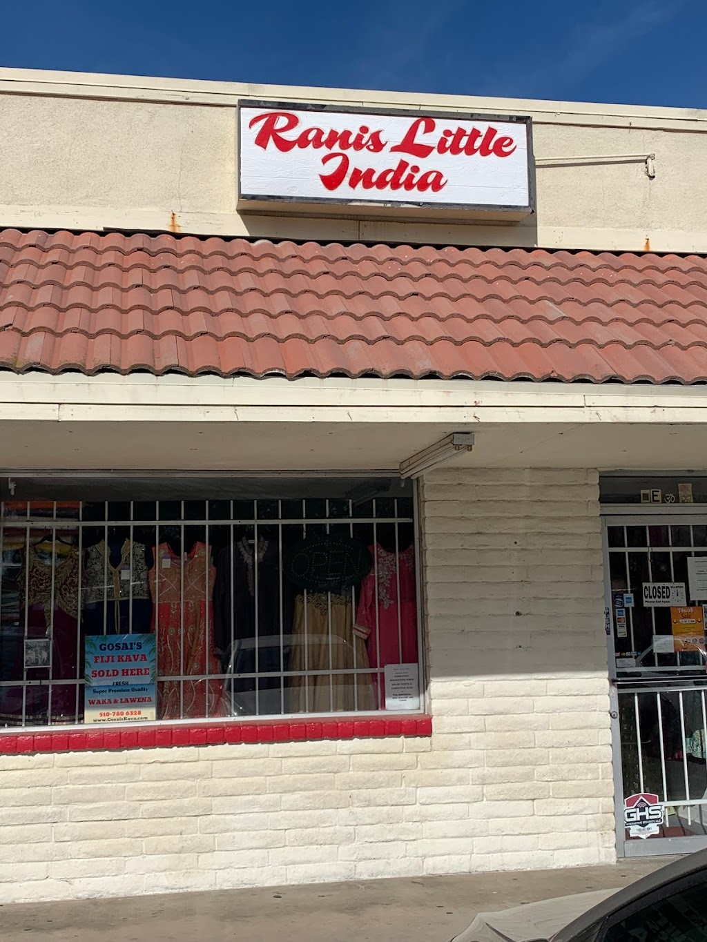 Ranis Little India | 2101 W Rumble Rd Suite E, Modesto, CA 95350, USA | Phone: (209) 577-1778