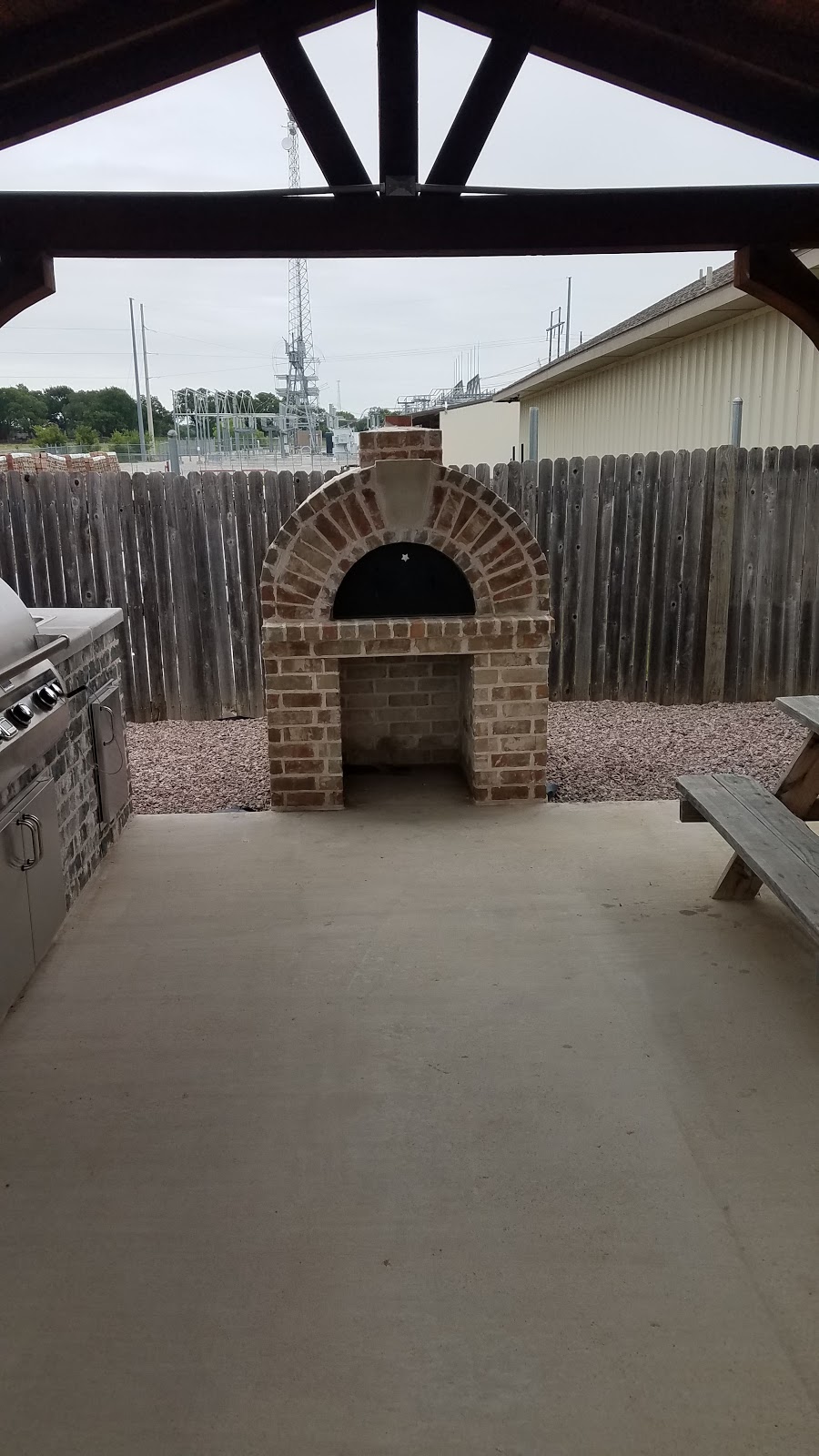 Aubrey Brick & ClayStone Co. | 1212 W Sherman Dr, Aubrey, TX 76227, USA | Phone: (940) 365-3675