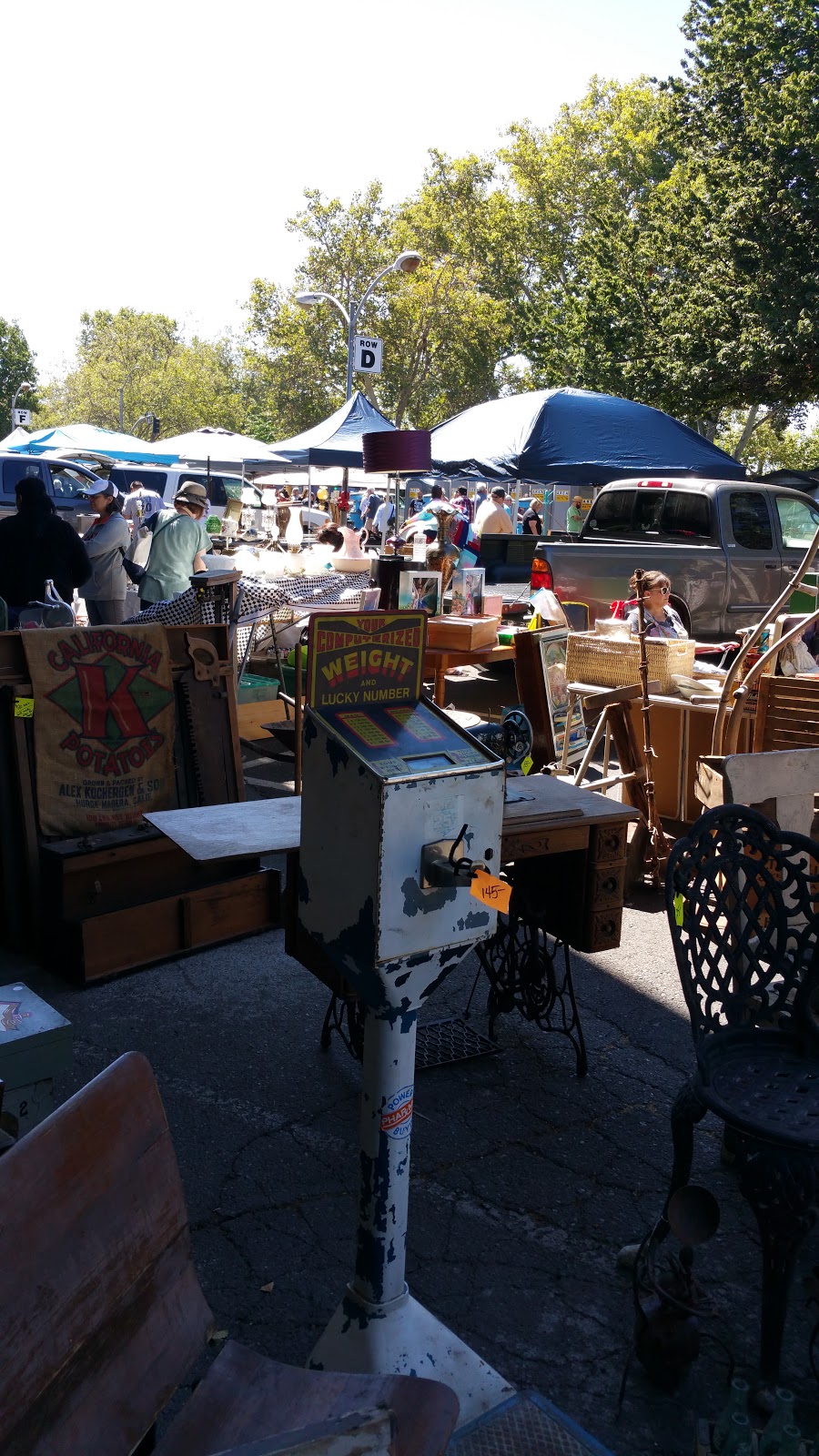 Sacramento Antique Faire | 1 Sports Pkwy, Sacramento, CA 95834, USA | Phone: (916) 600-9770