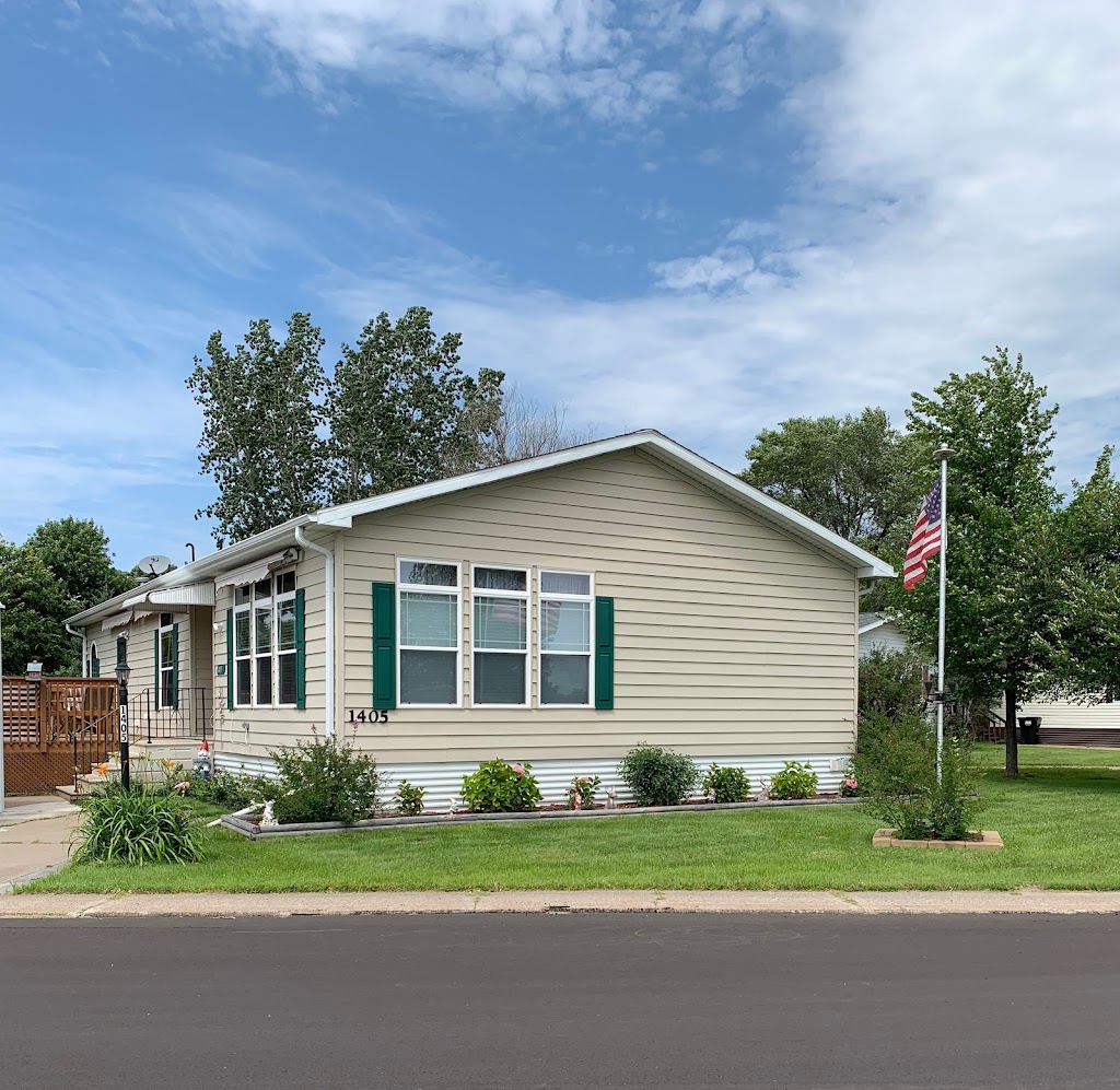 Flamingo Terrace Mobile Home | 17100 MN-65, Ham Lake, MN 55304, USA | Phone: (763) 434-5400