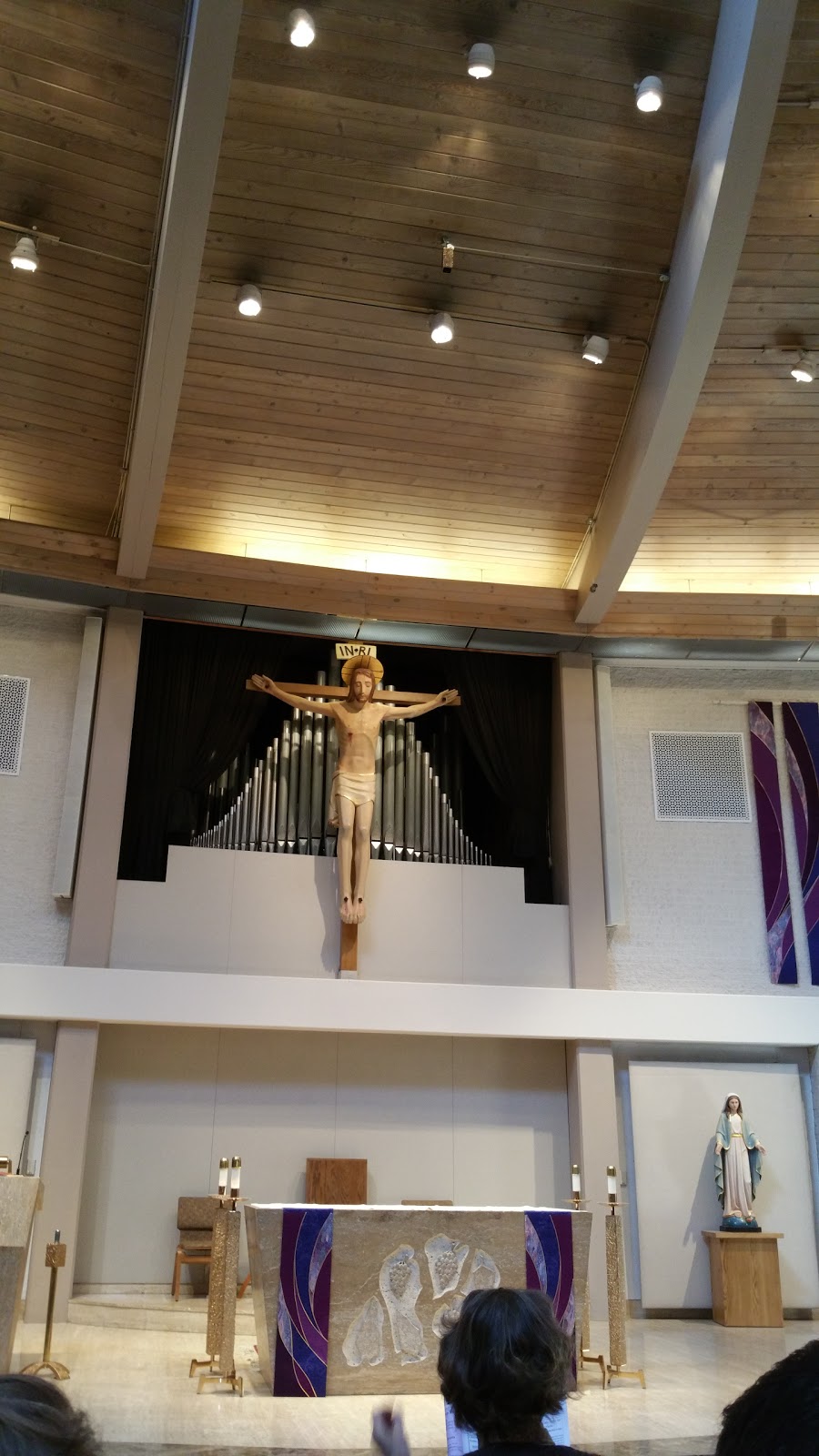 St Andrew Catholic Church | 1400 Inglewood Ave, Rochester, MI 48307, USA | Phone: (248) 651-7486