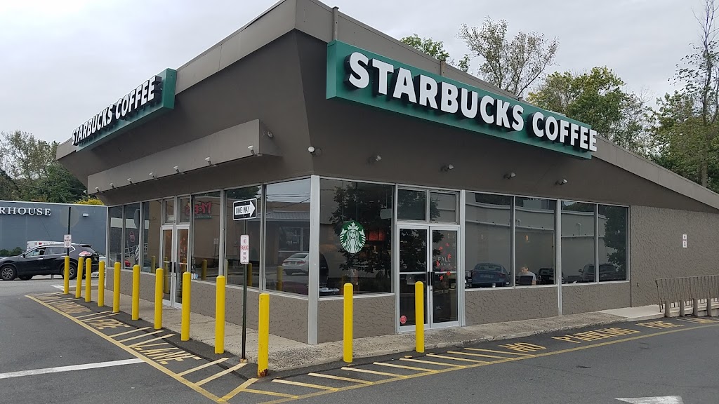 Starbucks | 177 NJ-17 South, Paramus, NJ 07652, USA | Phone: (201) 599-0740
