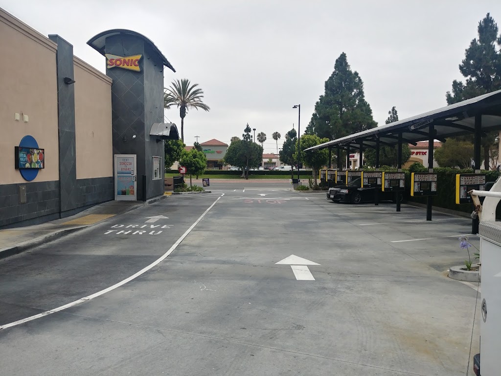 Sonic Drive-In | 3531 S Fairview St, Santa Ana, CA 92704, USA | Phone: (714) 754-4418