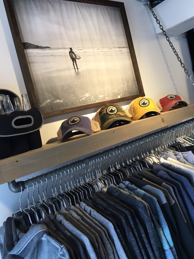 One Ocean One Love Shop | 6 Bearskin Neck, Rockport, MA 01966, USA | Phone: (978) 546-3929