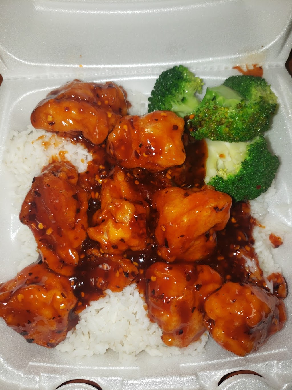 Fuji To Go | 25610 Aurora Rd, Bedford Heights, OH 44146, USA | Phone: (440) 359-2698