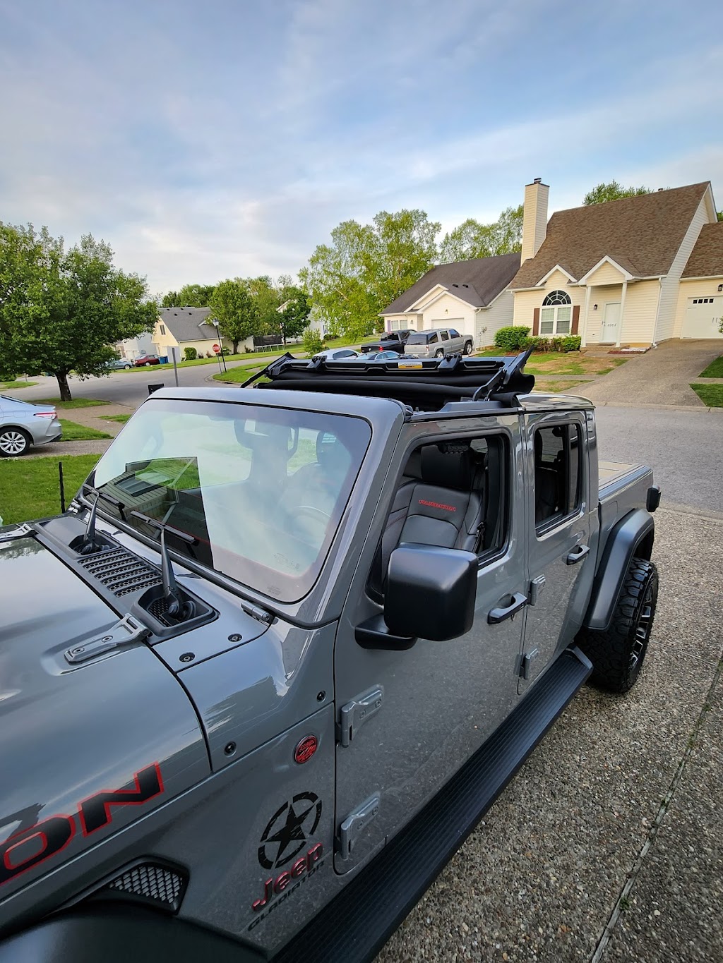 Select Auto | 455 Versailles Rd, Frankfort, KY 40601, USA | Phone: (502) 695-8900