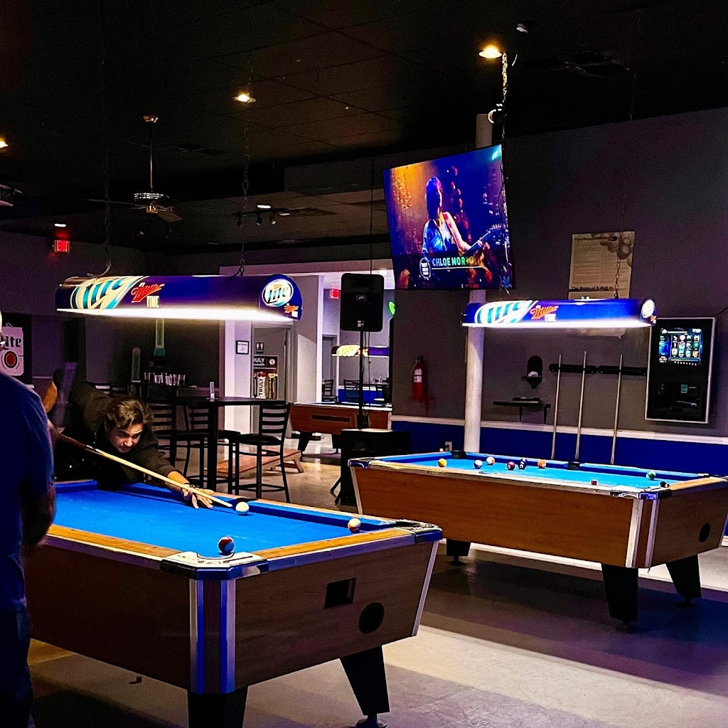 RIX Sports Bar | 6700 Main St #126, The Colony, TX 75056, USA | Phone: (972) 625-6207