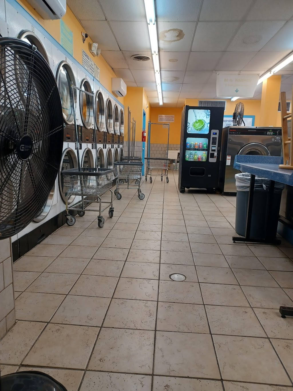 Regency Laundromat | 9101 Quioccasin Rd, Richmond, VA 23229, USA | Phone: (804) 728-1502