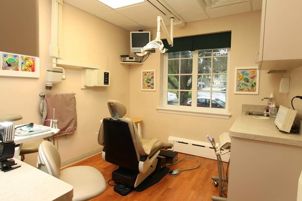 Richard A. Rothwell DDS | 716 Bethlehem Pike, Erdenheim, PA 19038 | Phone: (215) 233-0206