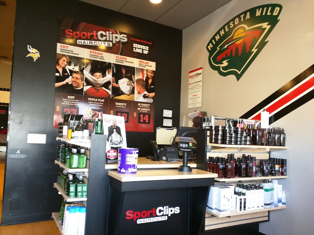 Sport Clips Haircuts of Highland Park | 2112-A Ford Pkwy, St Paul, MN 55116, USA | Phone: (651) 756-8514