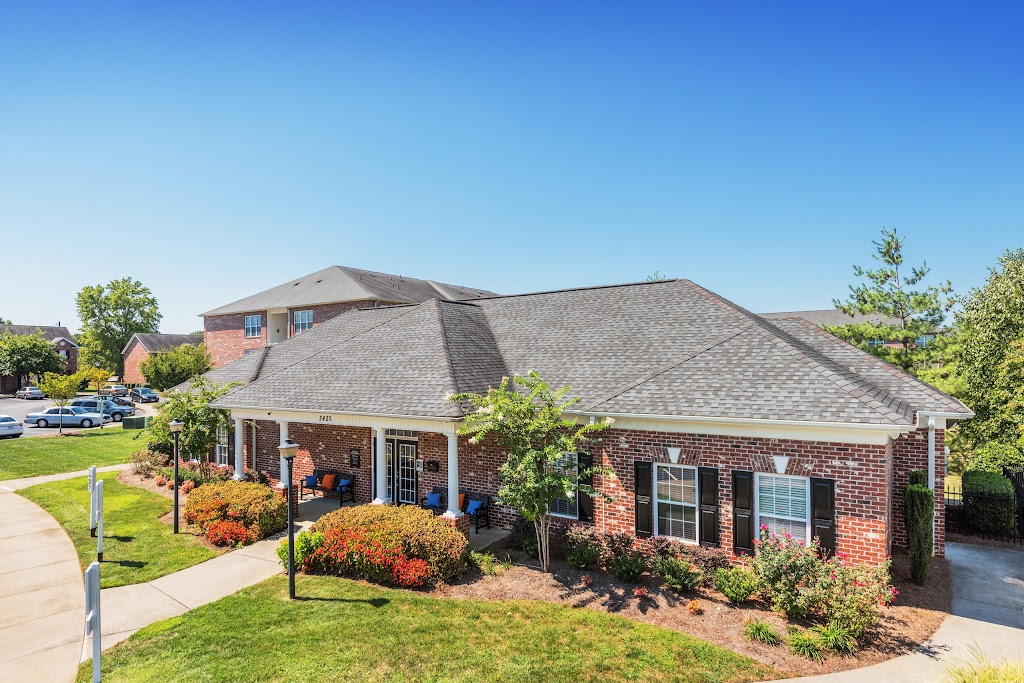 Summerlin Ridge Apartments | 2425 Summerlin Ridge Dr, Winston-Salem, NC 27103, USA | Phone: (336) 306-8189