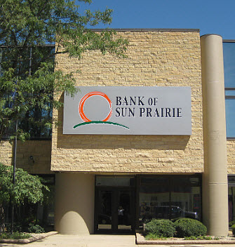 Bank of Sun Prairie | 228 E Main St, Sun Prairie, WI 53590, USA | Phone: (608) 837-4511