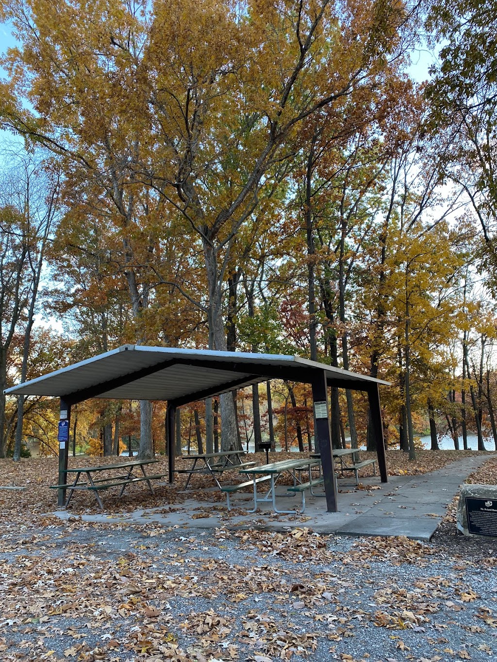 Silver Lake Park | 3099 Highland Park Rd, Highland, IL 62249, USA | Phone: (618) 651-1386