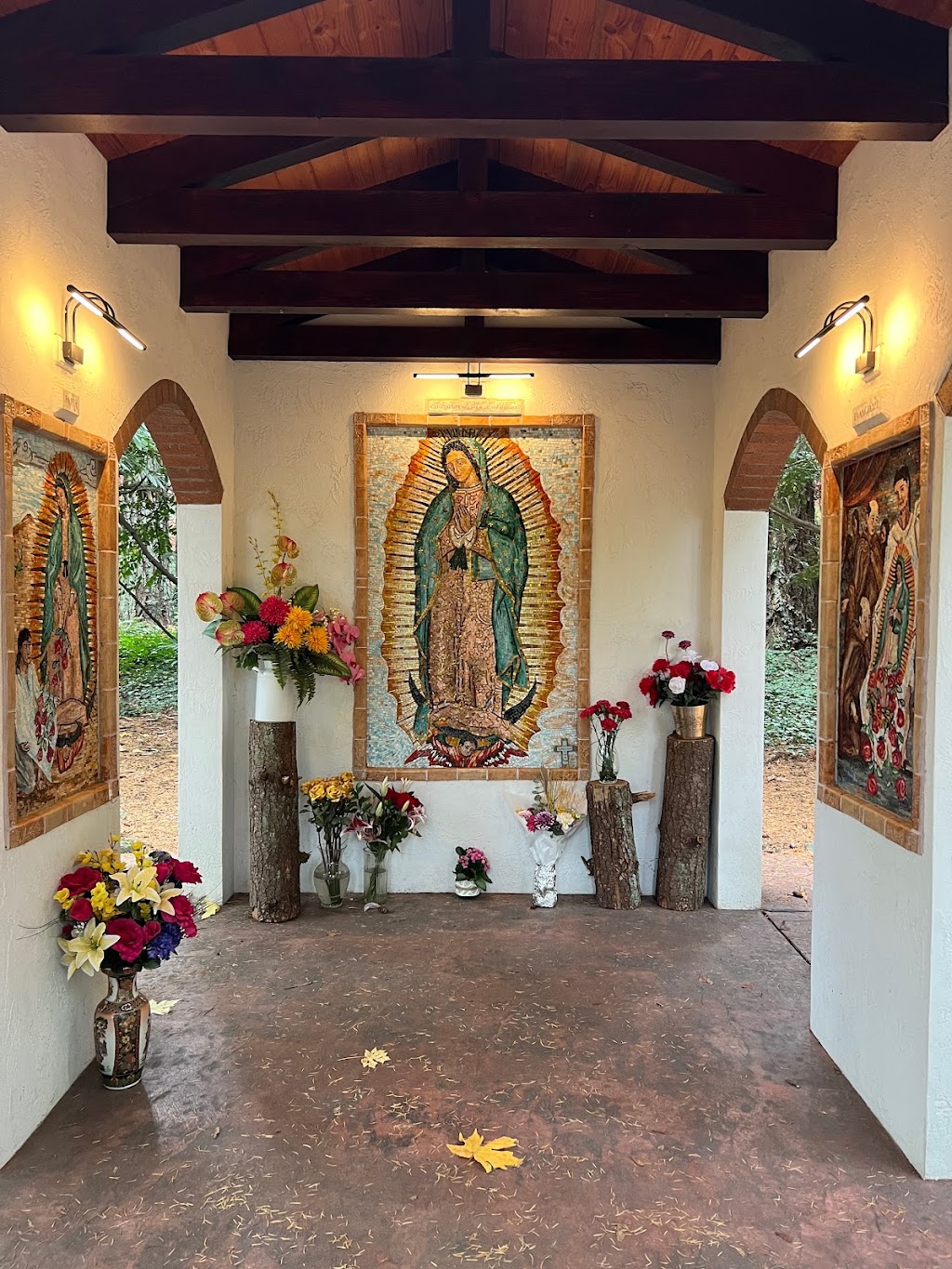 Chapel of Mary @ The Grotto | 8706-8838 NE Skidmore St, Portland, OR 97220, USA | Phone: (503) 254-7371