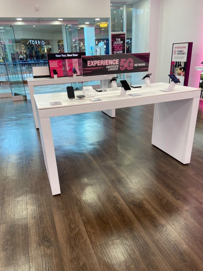 T-Mobile | 131 Colonie Center space 401, Albany, NY 12205, USA | Phone: (518) 512-3991