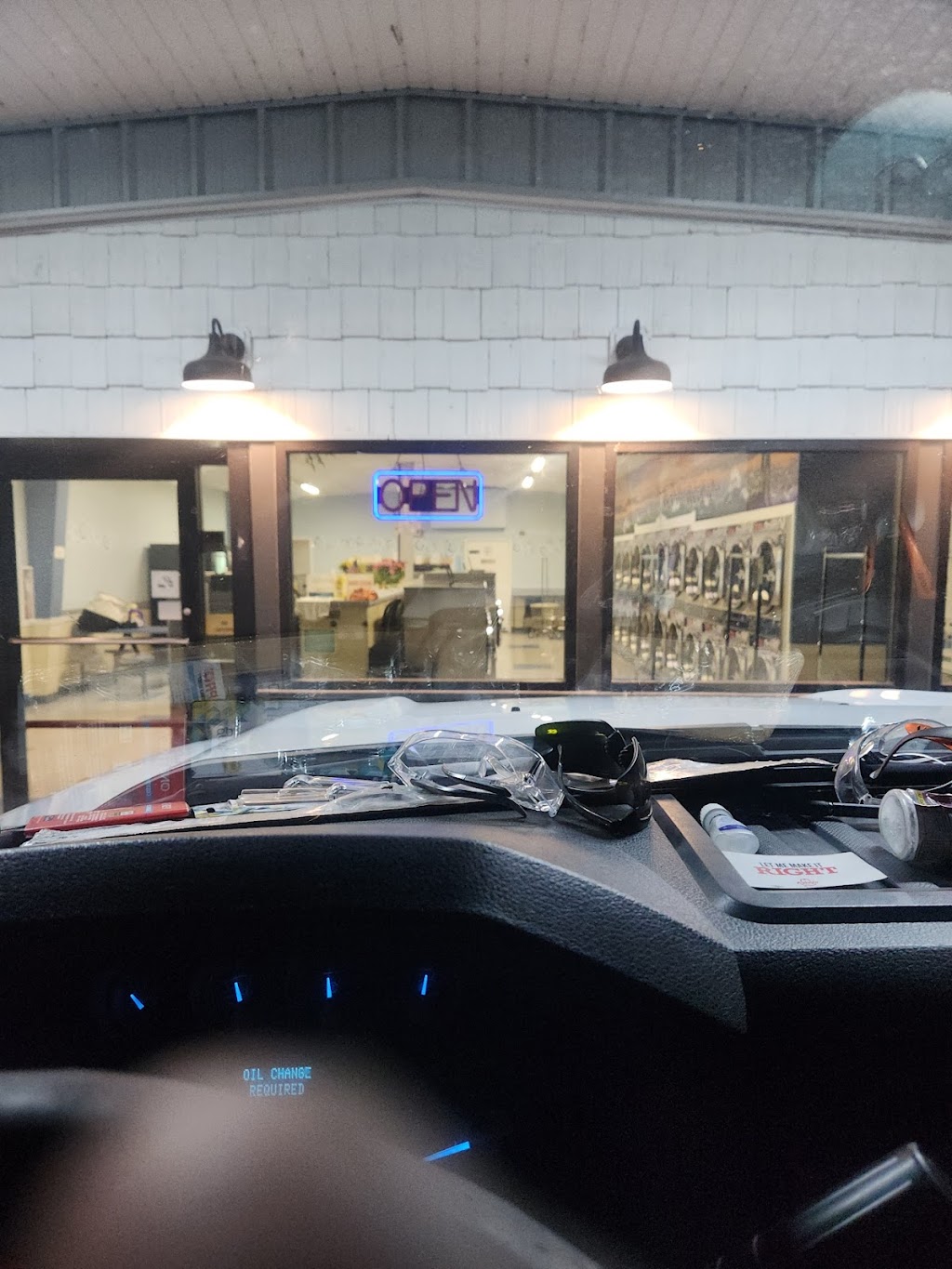 Wakeman Laun-Dri-Mat | 56 Hyde St, Wakeman, OH 44889, USA | Phone: (440) 839-2929