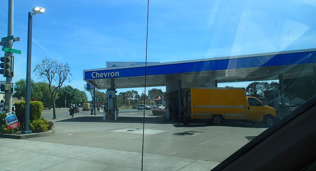 Chevron | 4838 Macdonald Ave, Richmond, CA 94805, USA | Phone: (510) 374-4001