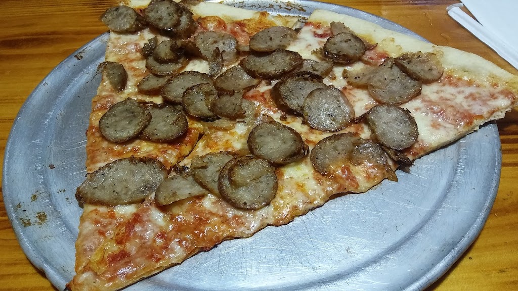 Siracusas NY Pizzeria | 5350 United Dr SE #106, Smyrna, GA 30082, USA | Phone: (770) 432-7454