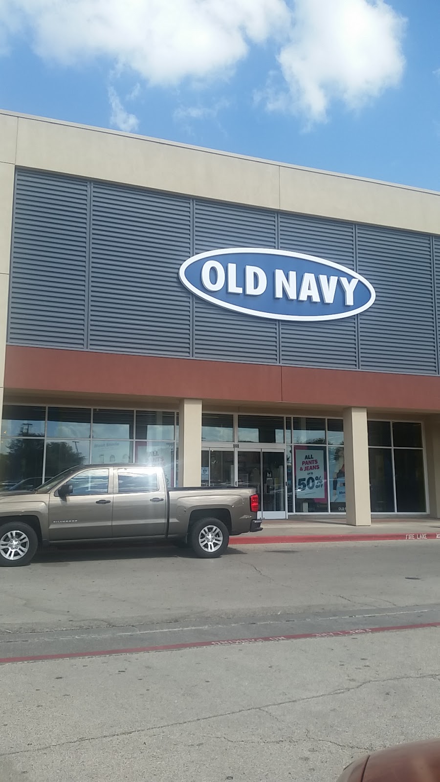 Old Navy | 868 NE Mall Blvd, Hurst, TX 76053, USA | Phone: (817) 653-8502