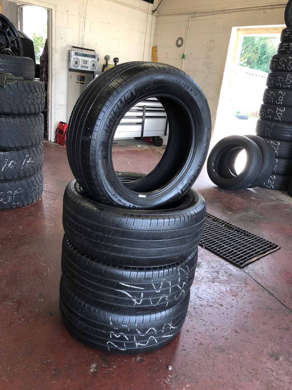 MG Used Tires | 16392 Richmond Turnpike, Bowling Green, VA 22427, USA | Phone: (804) 633-5969