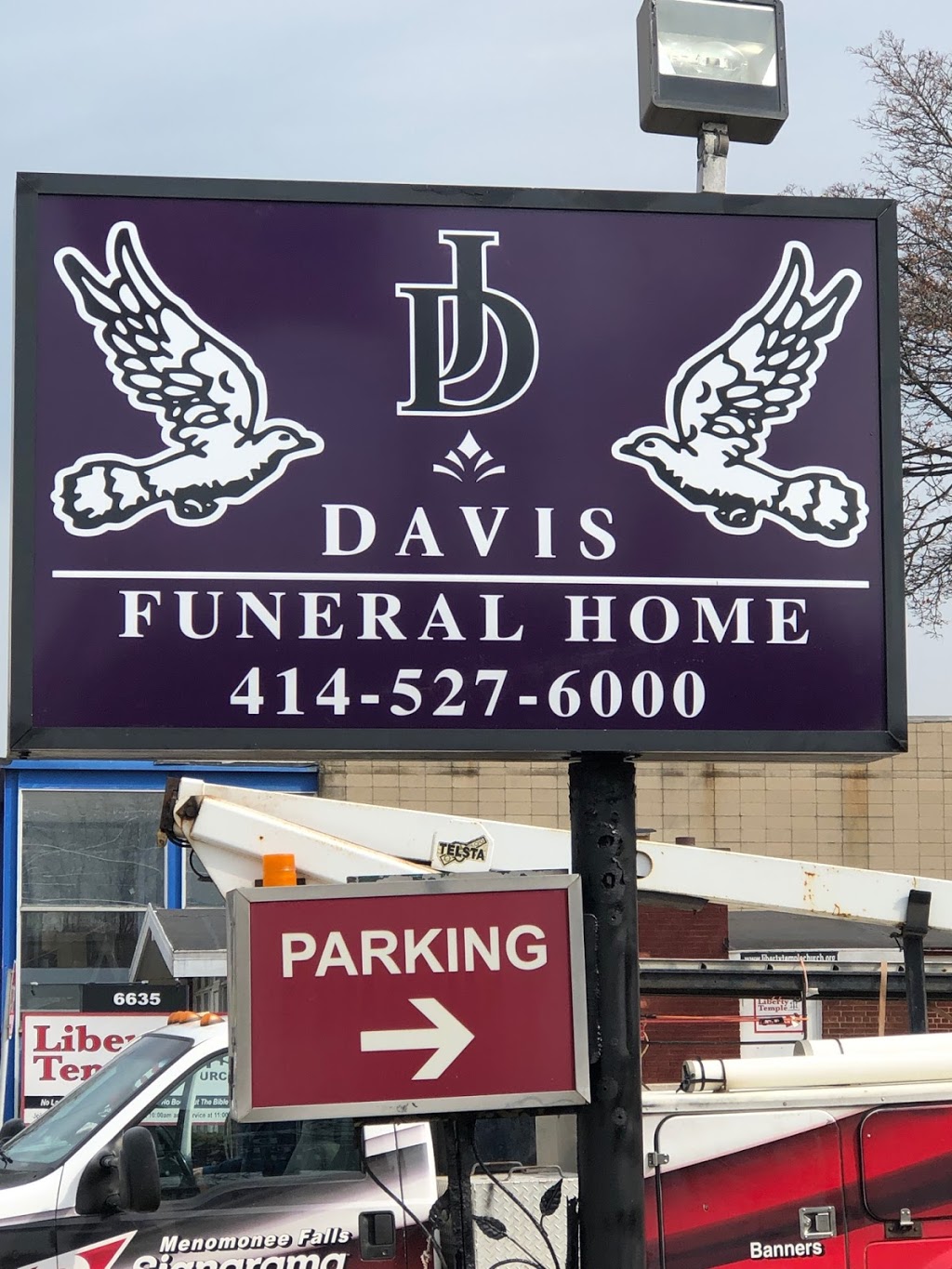 Church and Chapel Funeral Homes | 6709 W Capitol Dr, Milwaukee, WI 53216, USA | Phone: (414) 476-0052